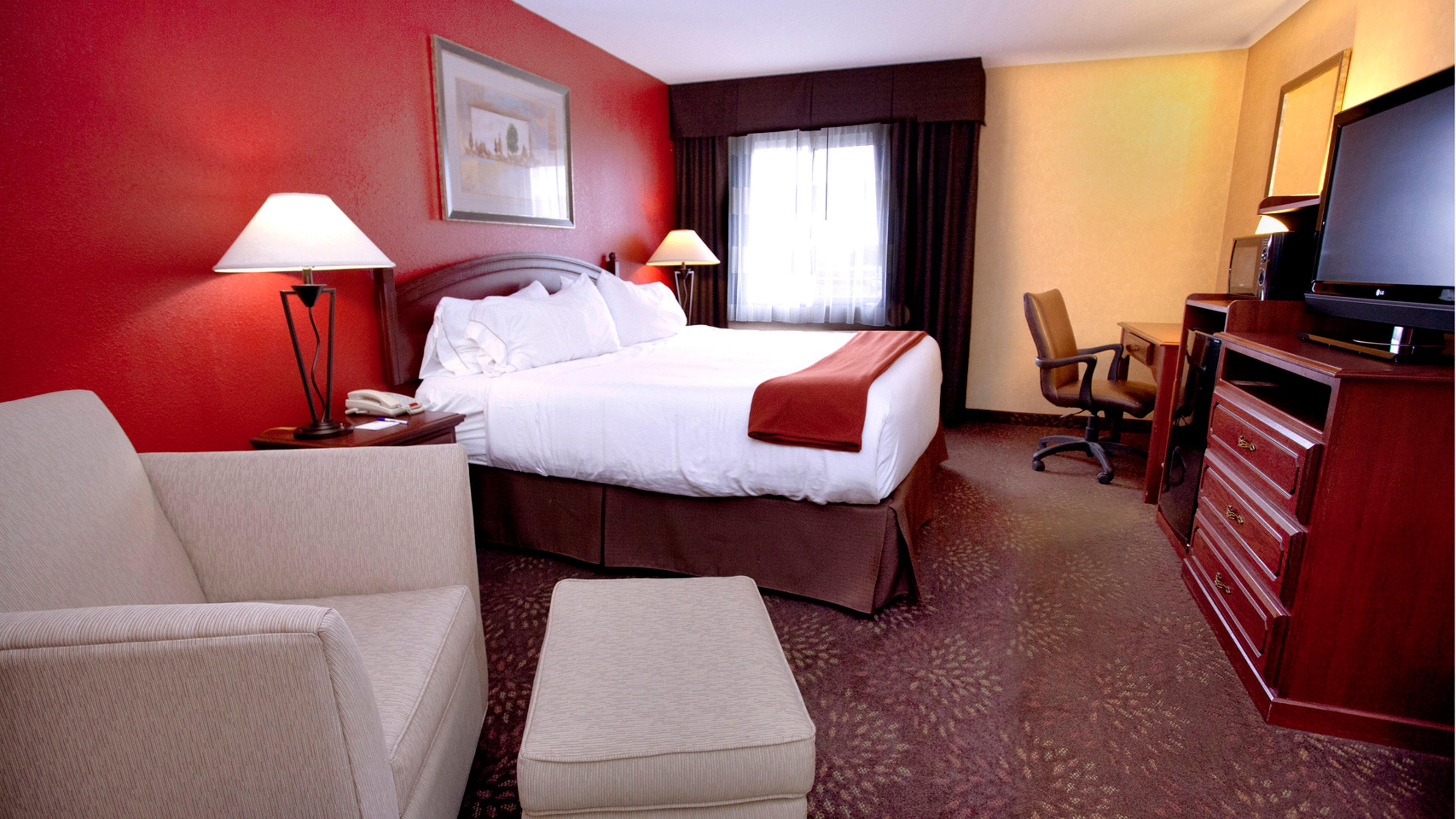 Holiday Inn Express Jamestown By Ihg Eksteriør bilde
