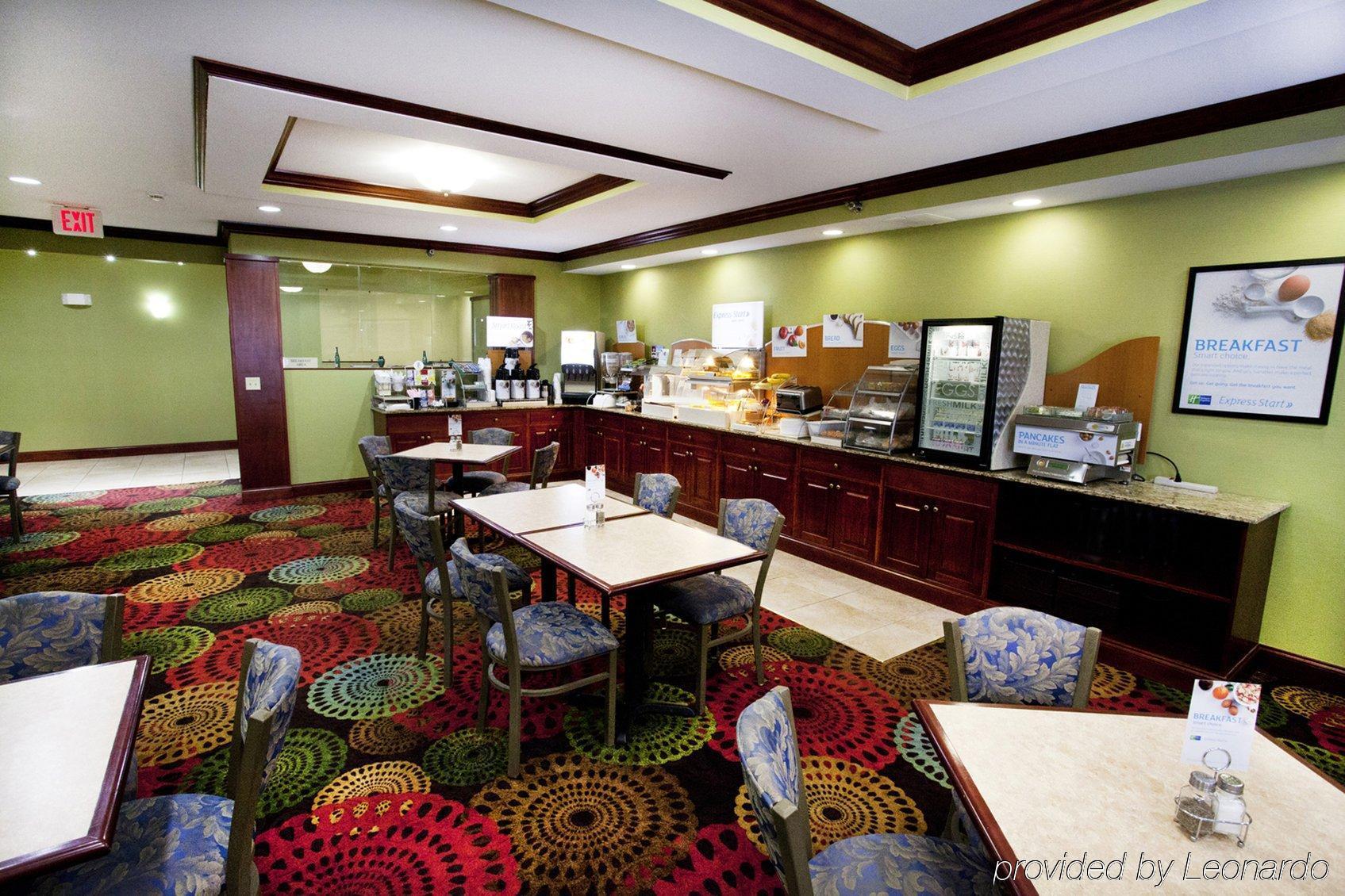 Holiday Inn Express Jamestown By Ihg Eksteriør bilde