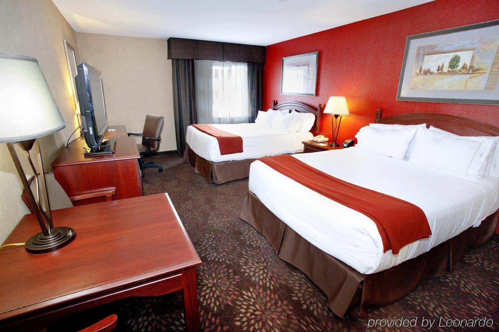 Holiday Inn Express Jamestown By Ihg Eksteriør bilde